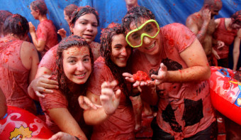 Read more about La Tomatina